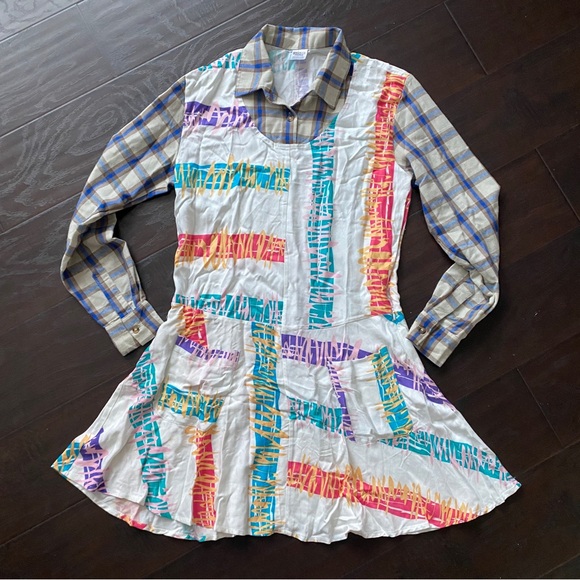 Stranger Things Eleven Costume with Package - Picture 3 of 11